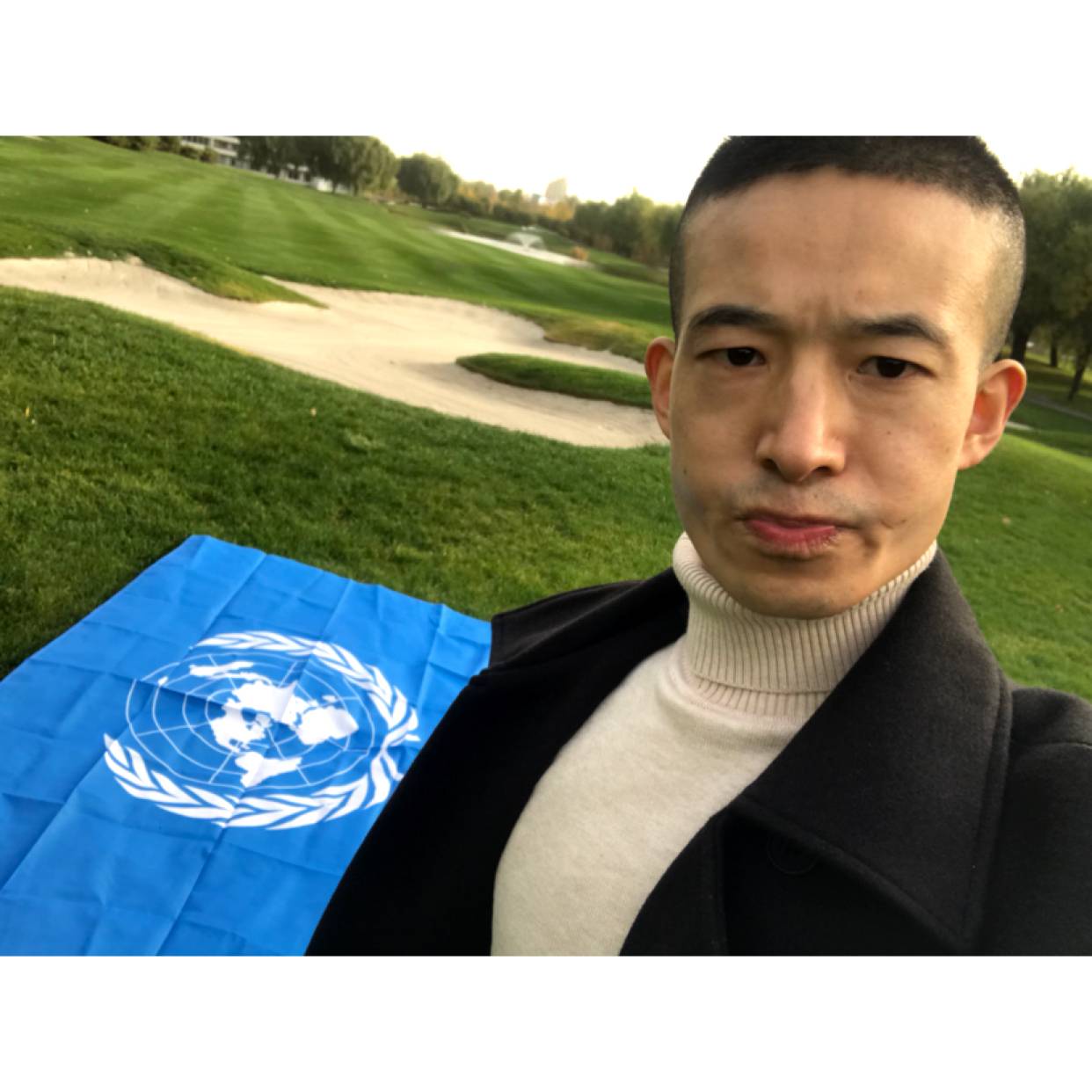 自觉还玫瑰的照片