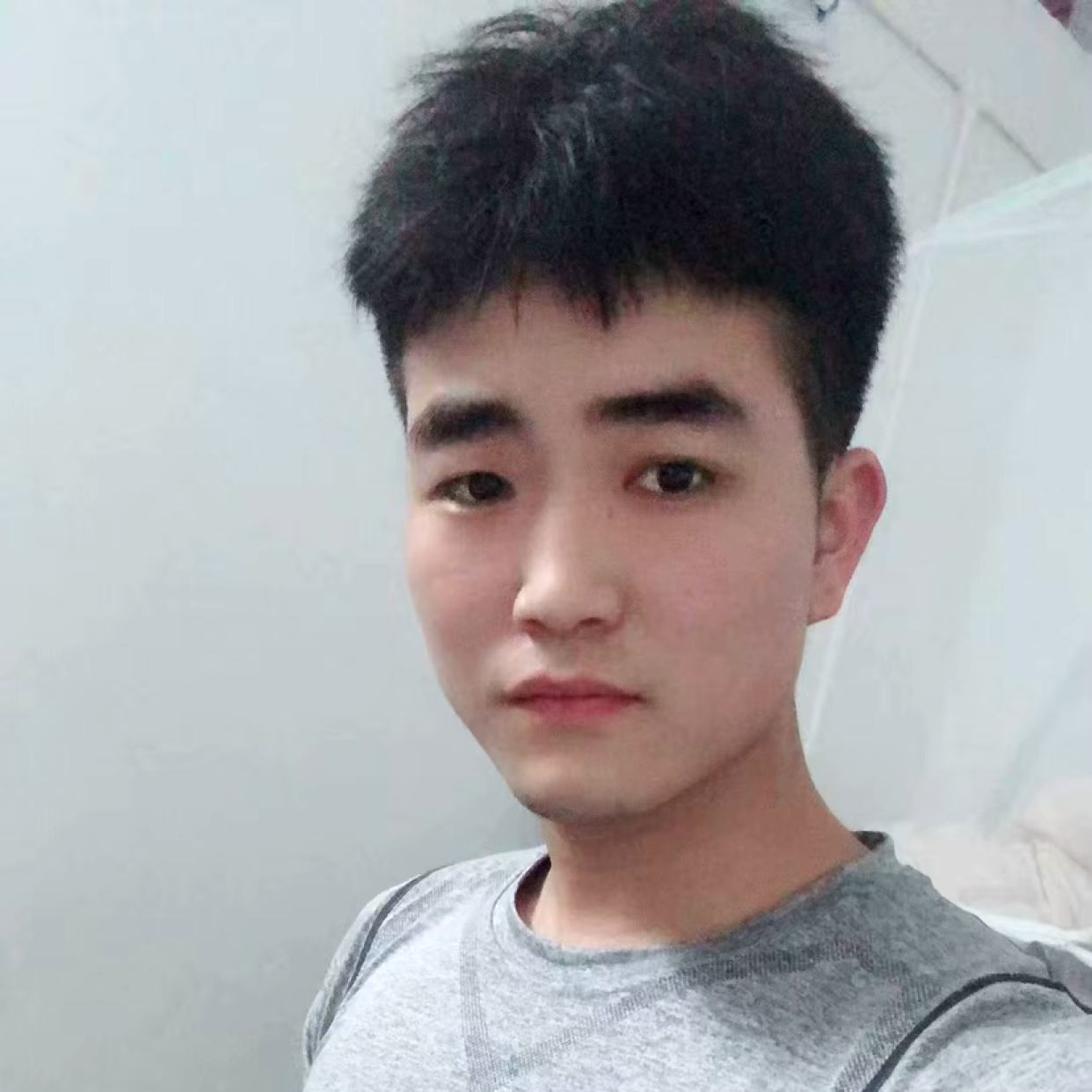 爱听歌邂逅月光的照片