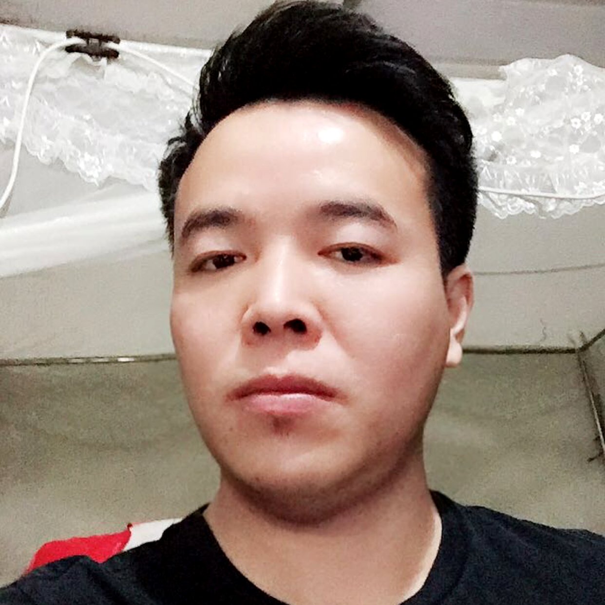 白开水笑无情的照片