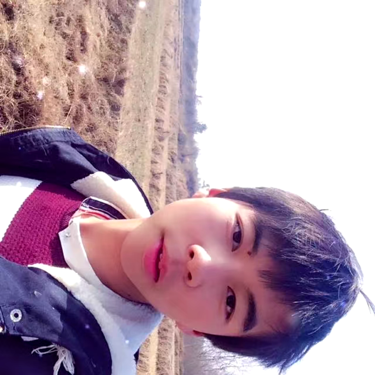 一个人深拥的照片