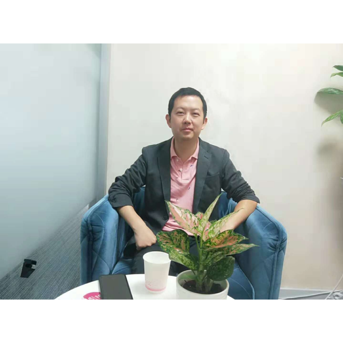 砖头有热情的照片