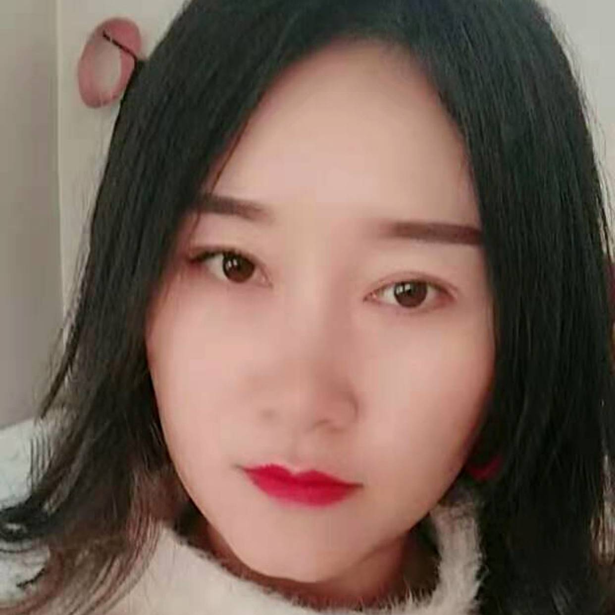 饱满踢铃铛的照片