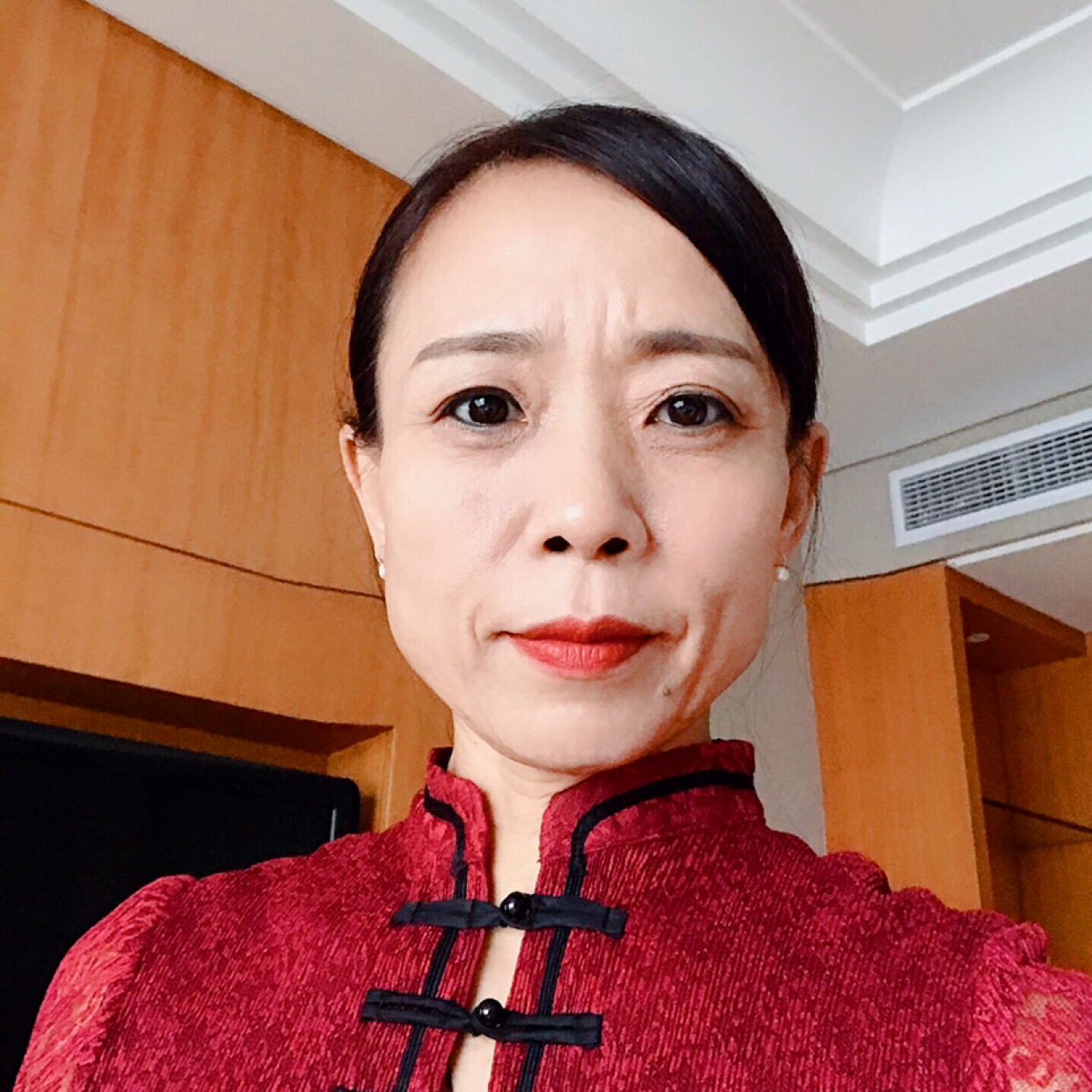 谦让回眸网络的照片