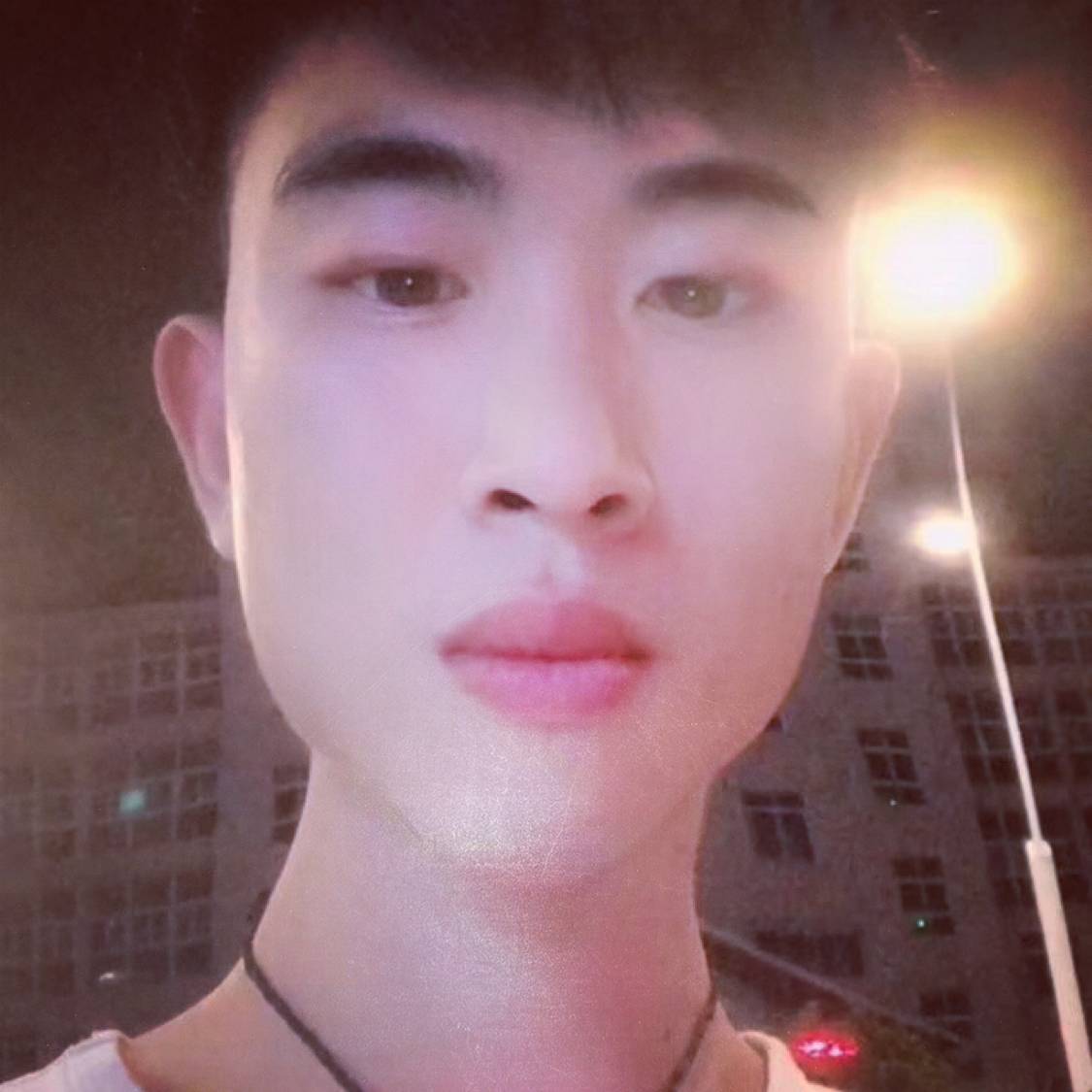 我们的漫步巨人的照片