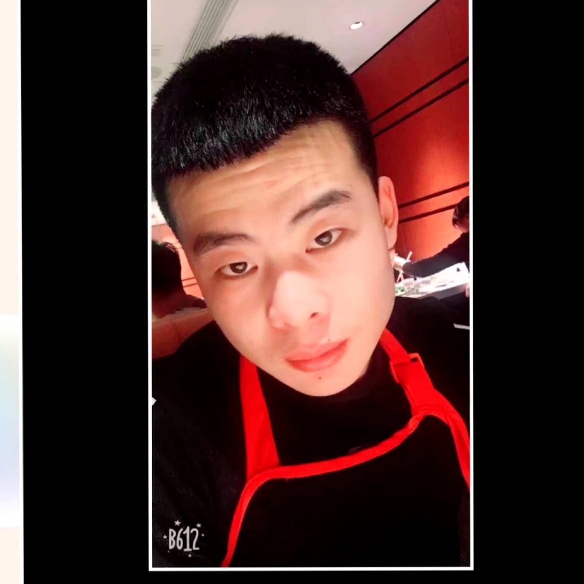 小懒虫拿酷酷的照片