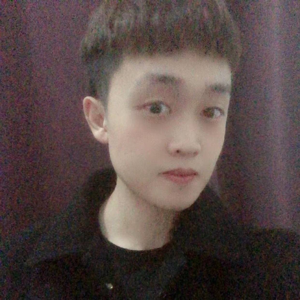 年轻de爱迪生的照片