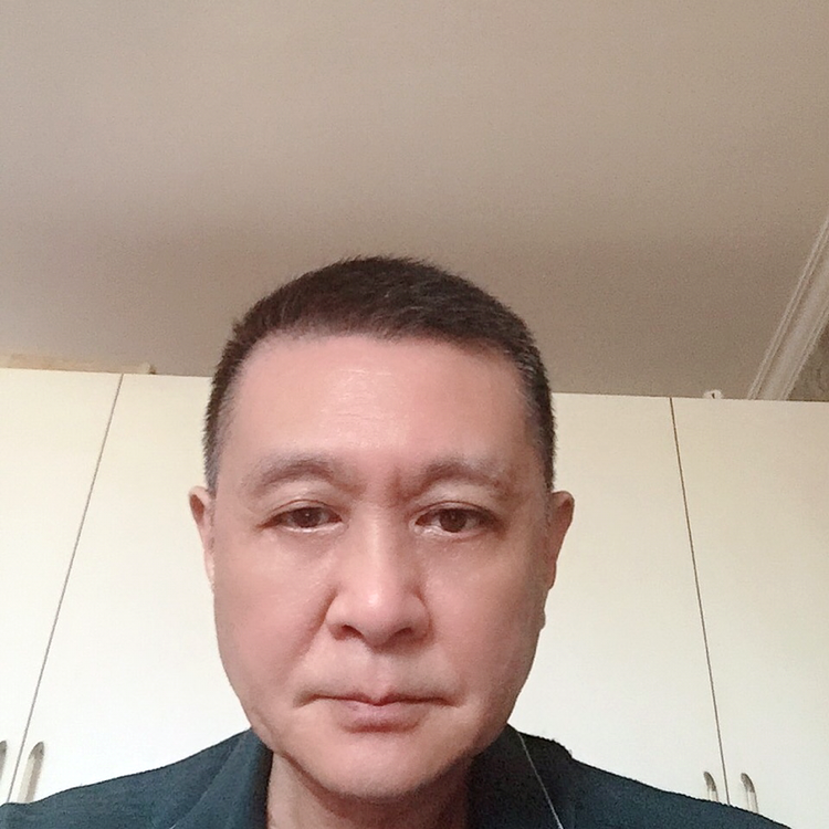 磬音辛勤的照片