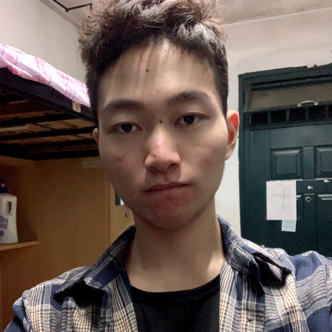 西瓜一口吞的照片