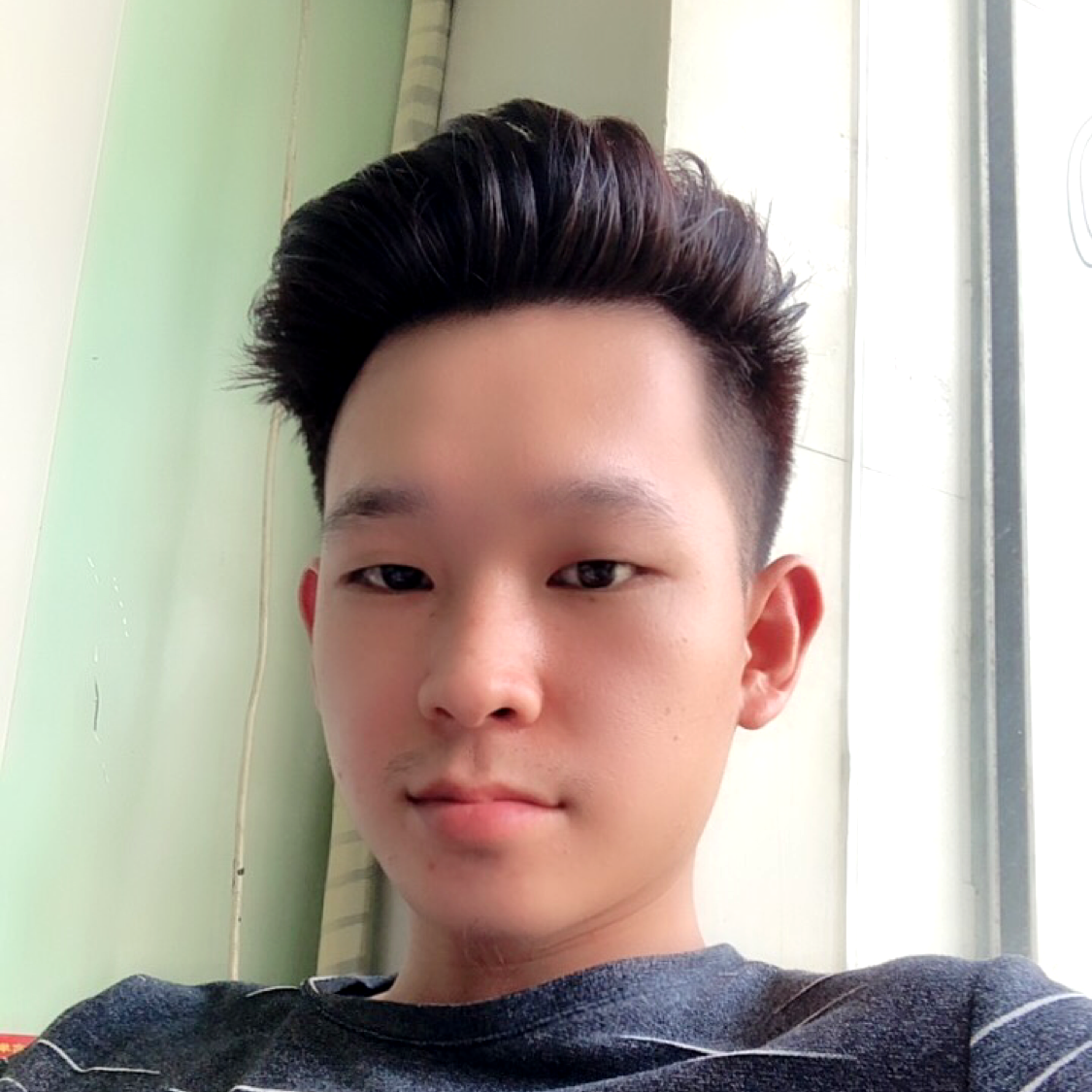 爱笑的明弟的照片