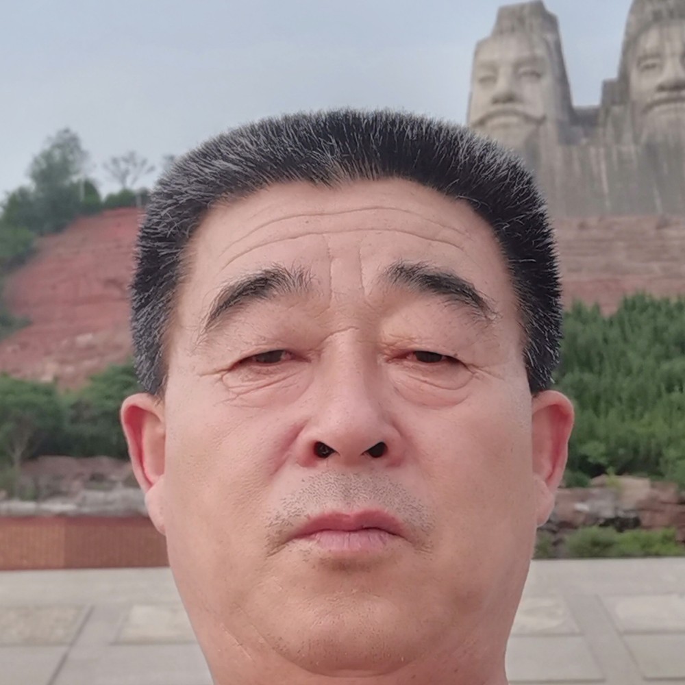 李聚宗的照片