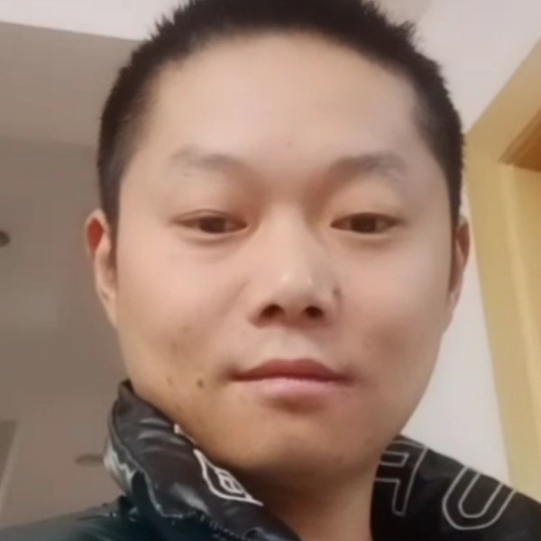 黑夜愿沉默的照片