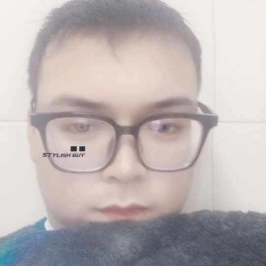 光亮苦恋中心的照片