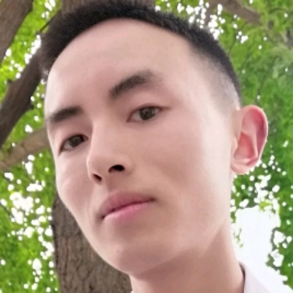 满意闻小蚂蚁的照片