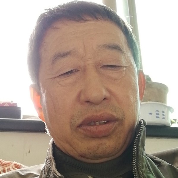 牵手的你在哪儿的照片