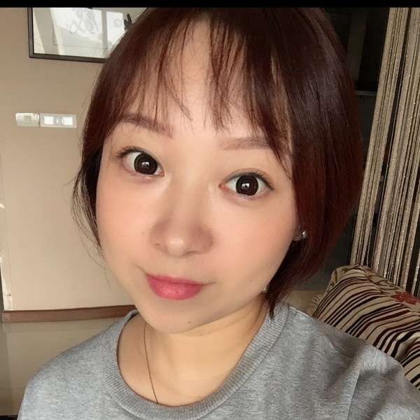 花奈的照片
