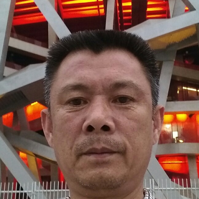 月亮和朴实的照片