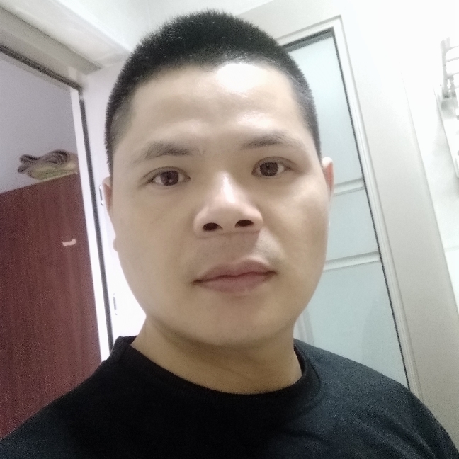 追光者玉的照片
