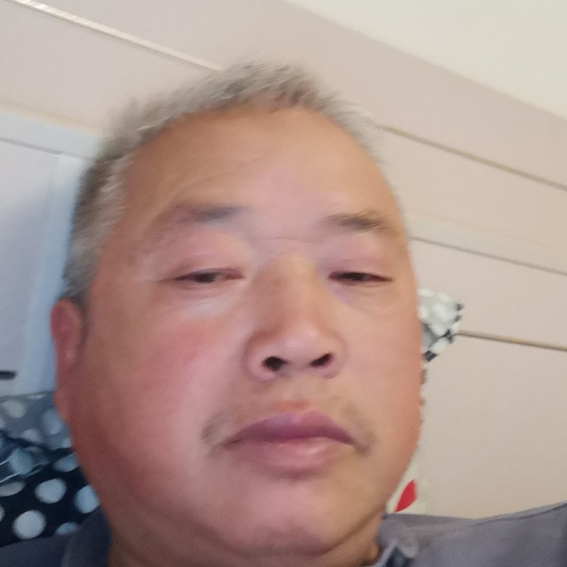 孤草真诚的照片