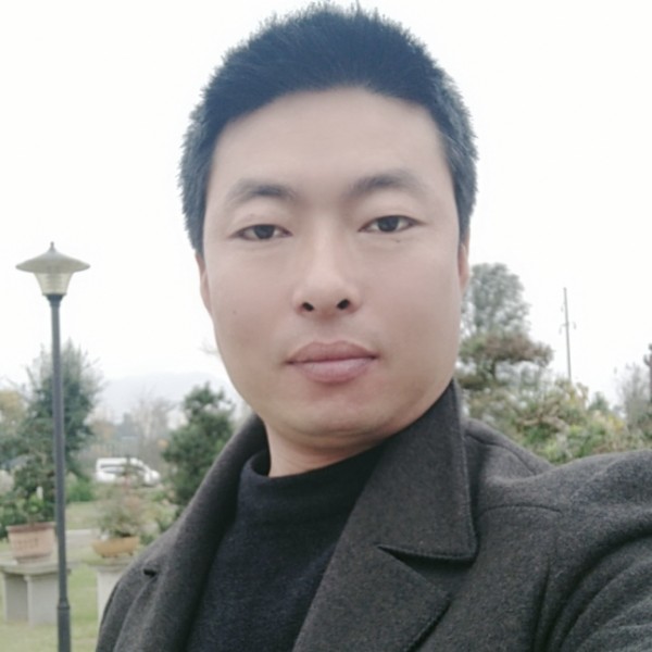 一个人终老的照片