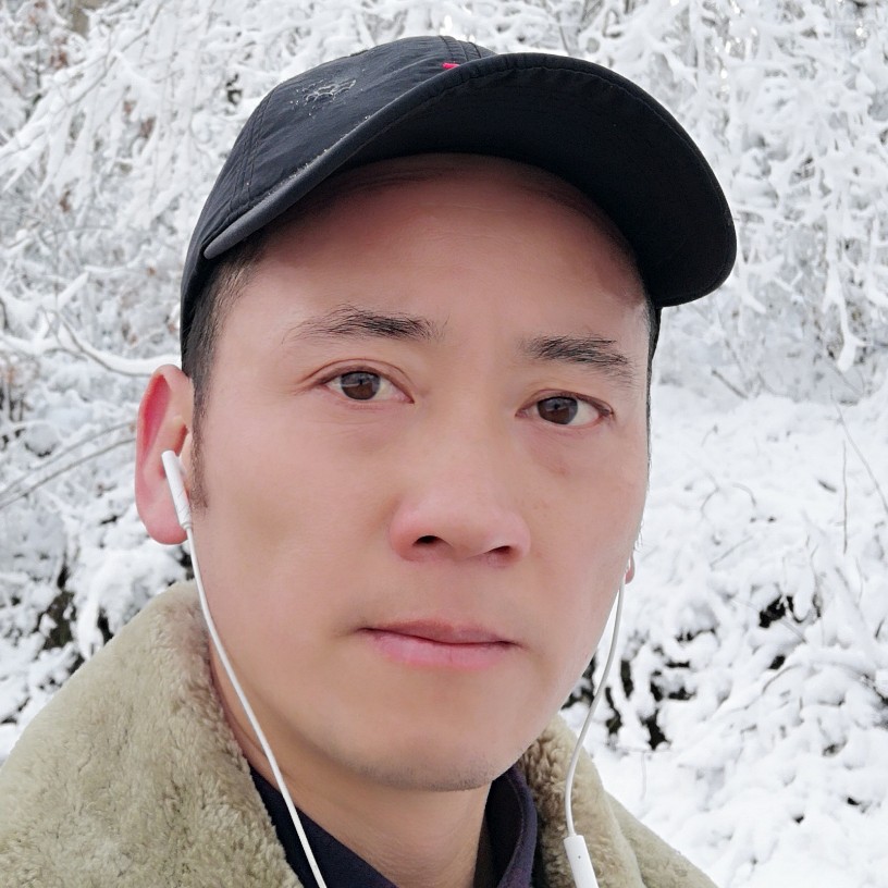 寒冬旭日的照片
