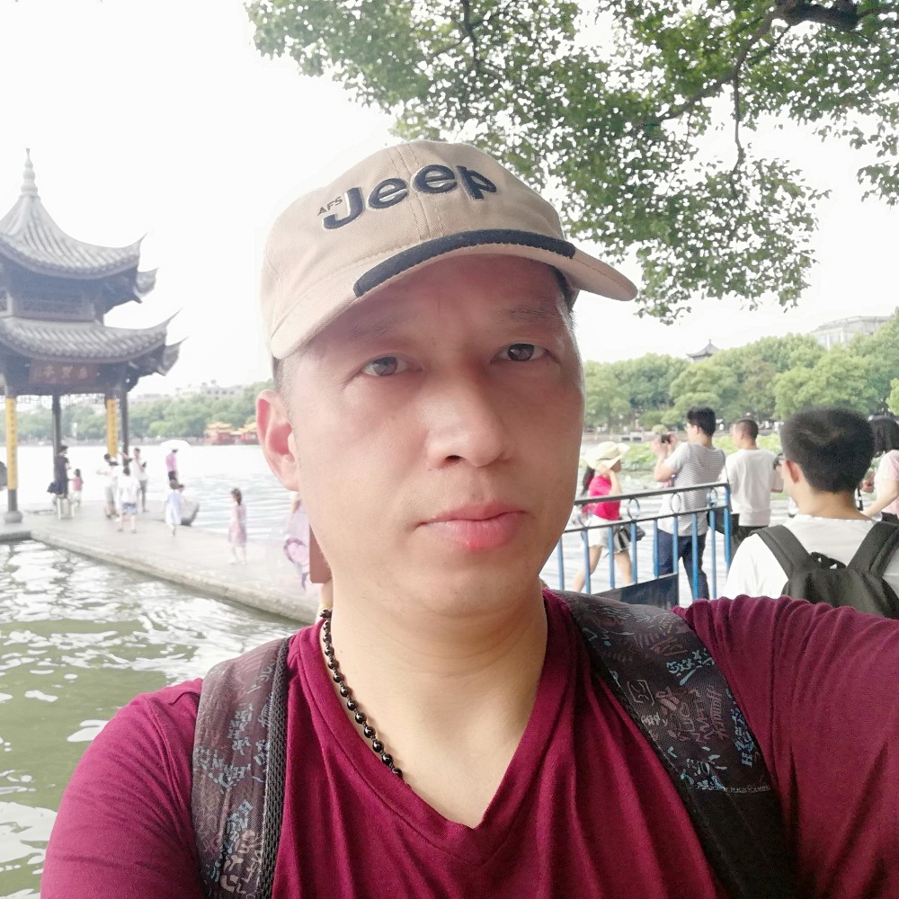善良迎冥王星的照片