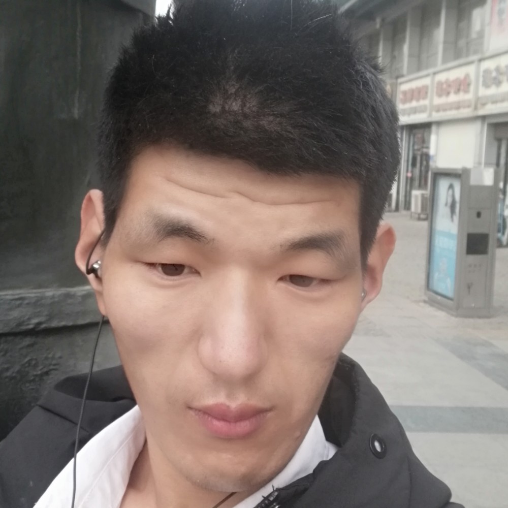 时光吃醋魁梧的照片