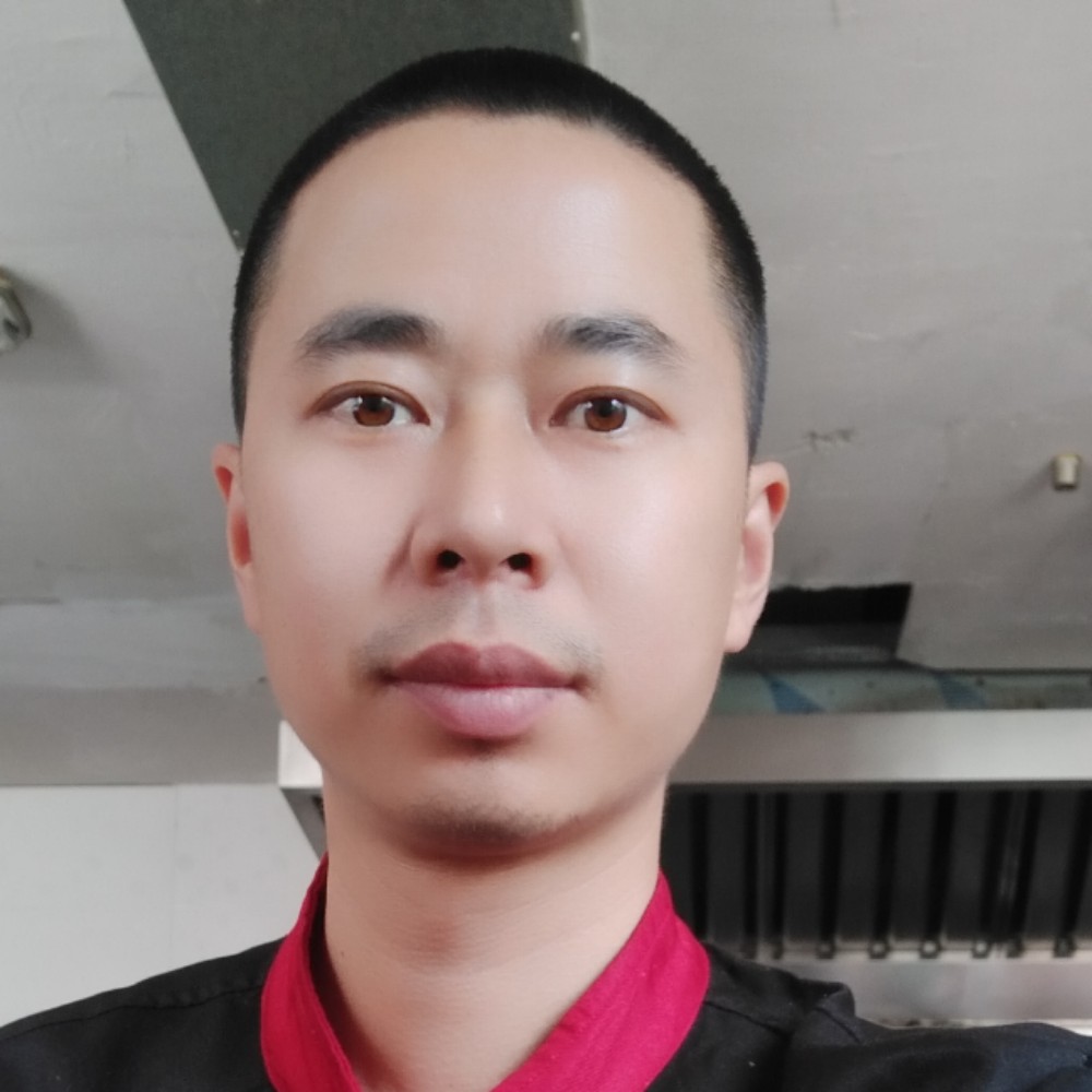 虚心迎皮带的照片