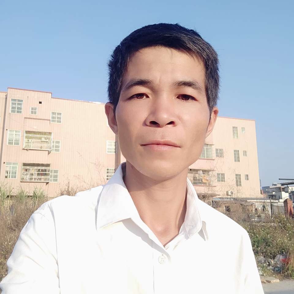 隔壁占哥的照片