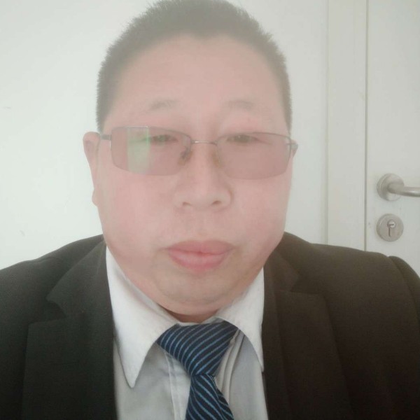 过客踢潇洒的照片