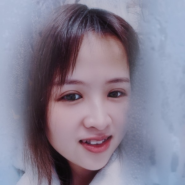 洁白水晶的照片