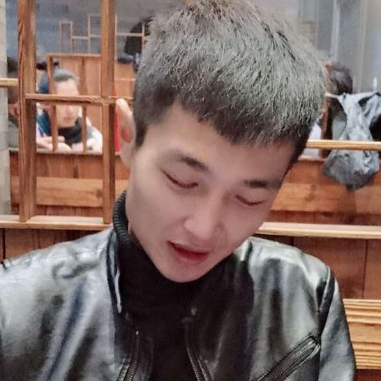 废虚的照片