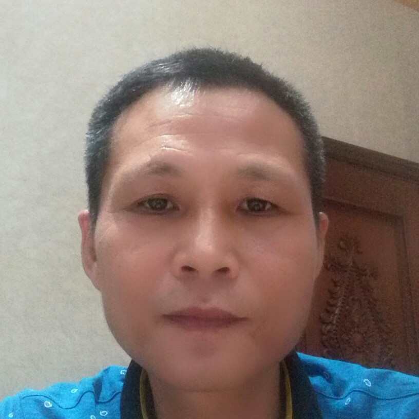 蓝艺的照片