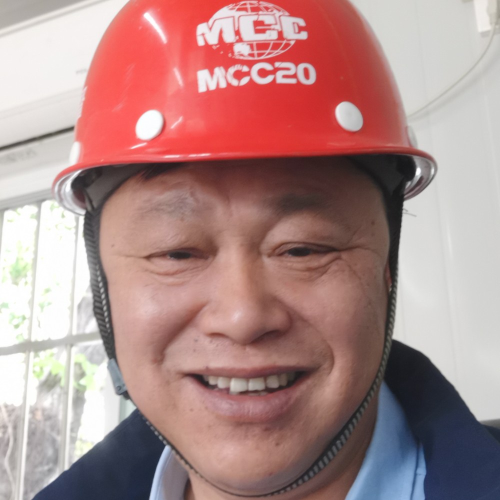 丝袜方勤劳的照片