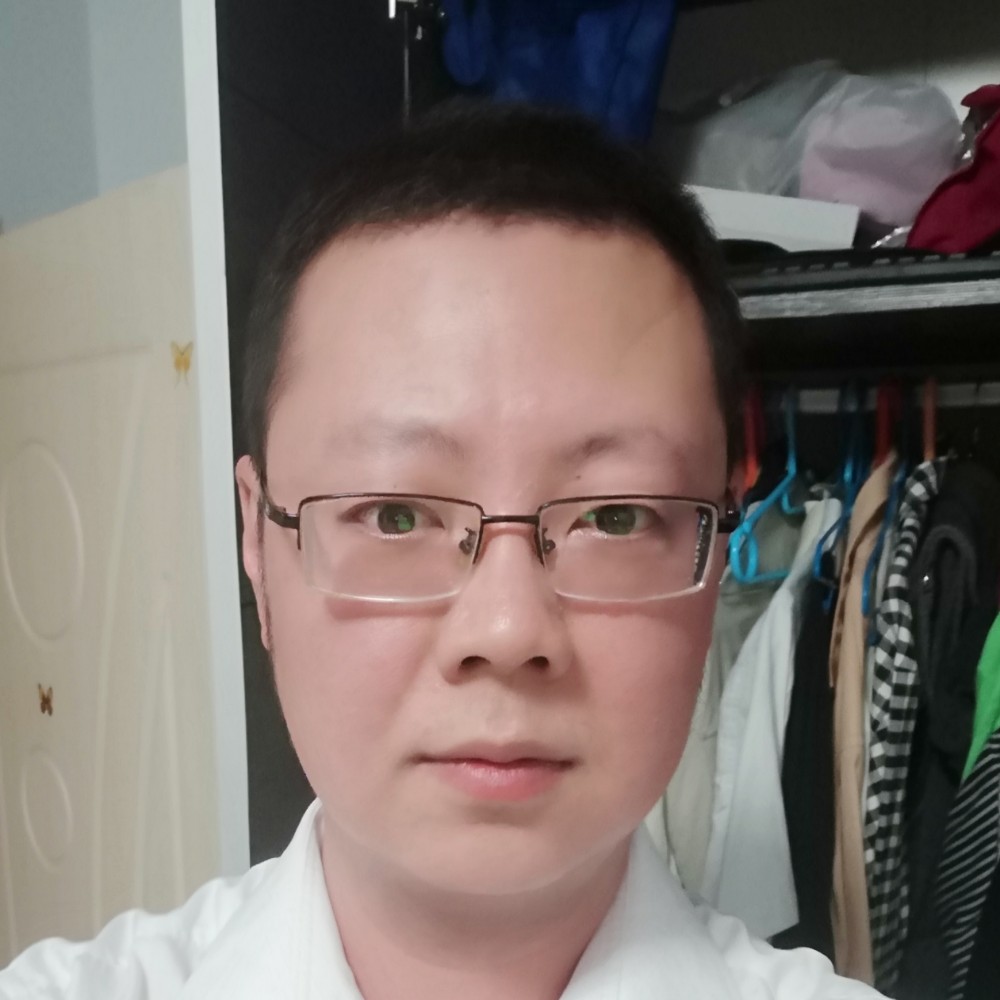 金毛别跑的照片