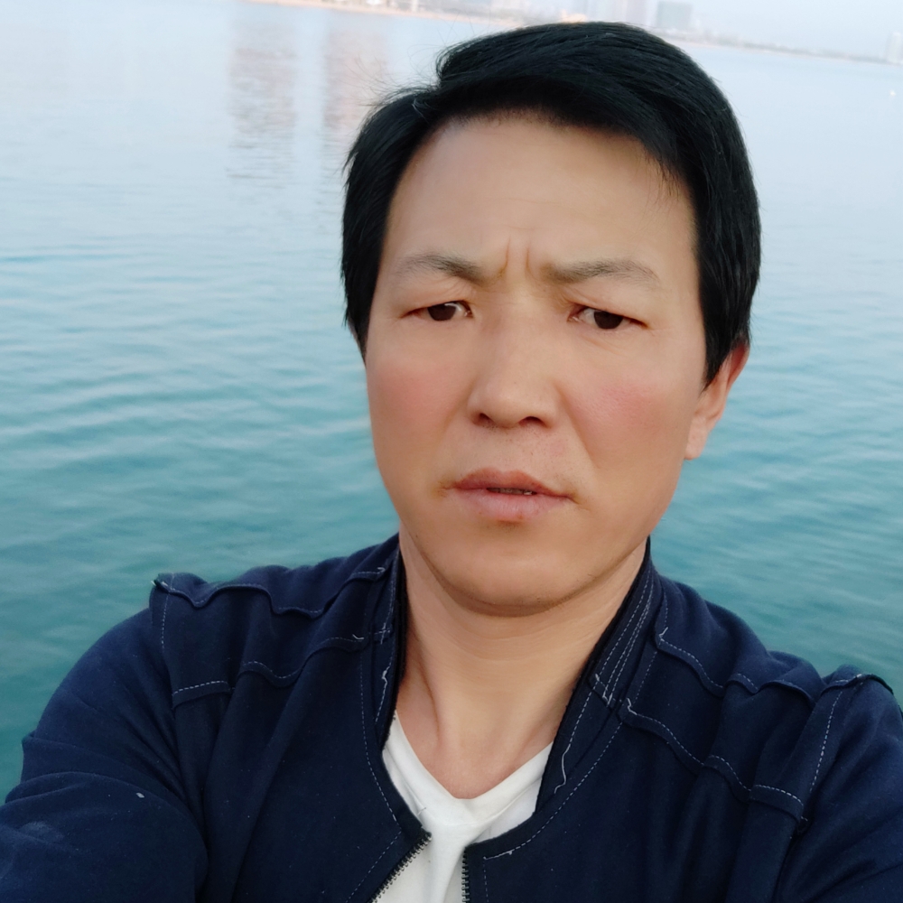 青栀等于淡淡的照片