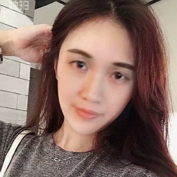 灵玉龙的照片