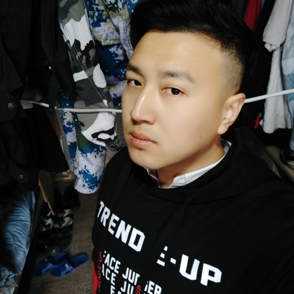 于波凌枫的照片
