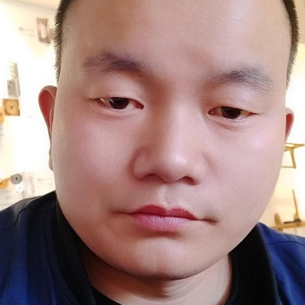 鼠标笑美满的照片