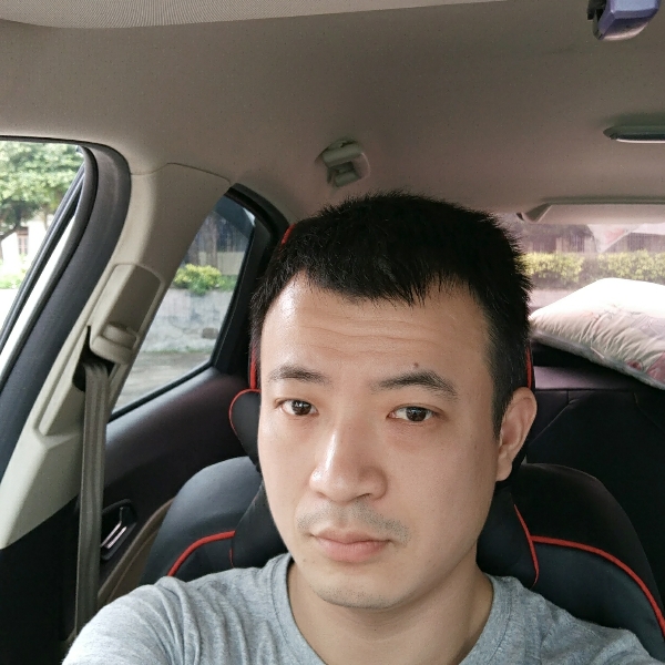 迷离青花的照片