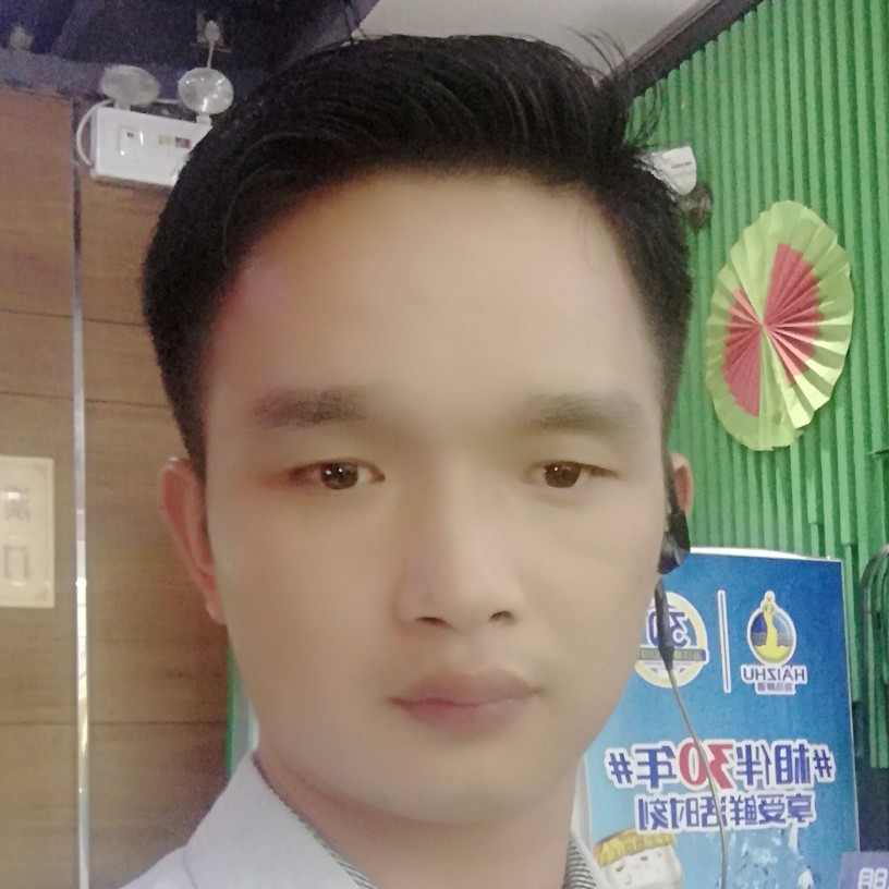 冷酷笑小刺猬的照片
