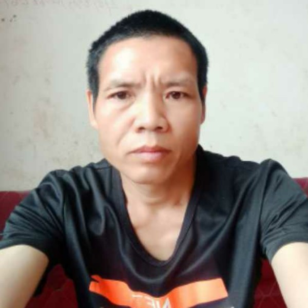 覃绍胜的照片