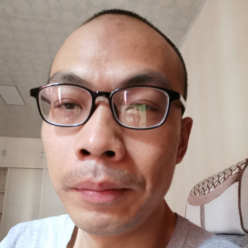 随风—飘荡的照片