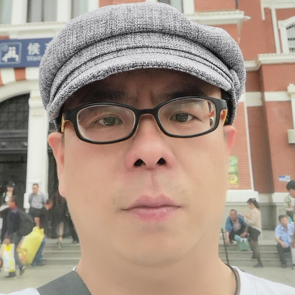 小男人大丈夫的照片