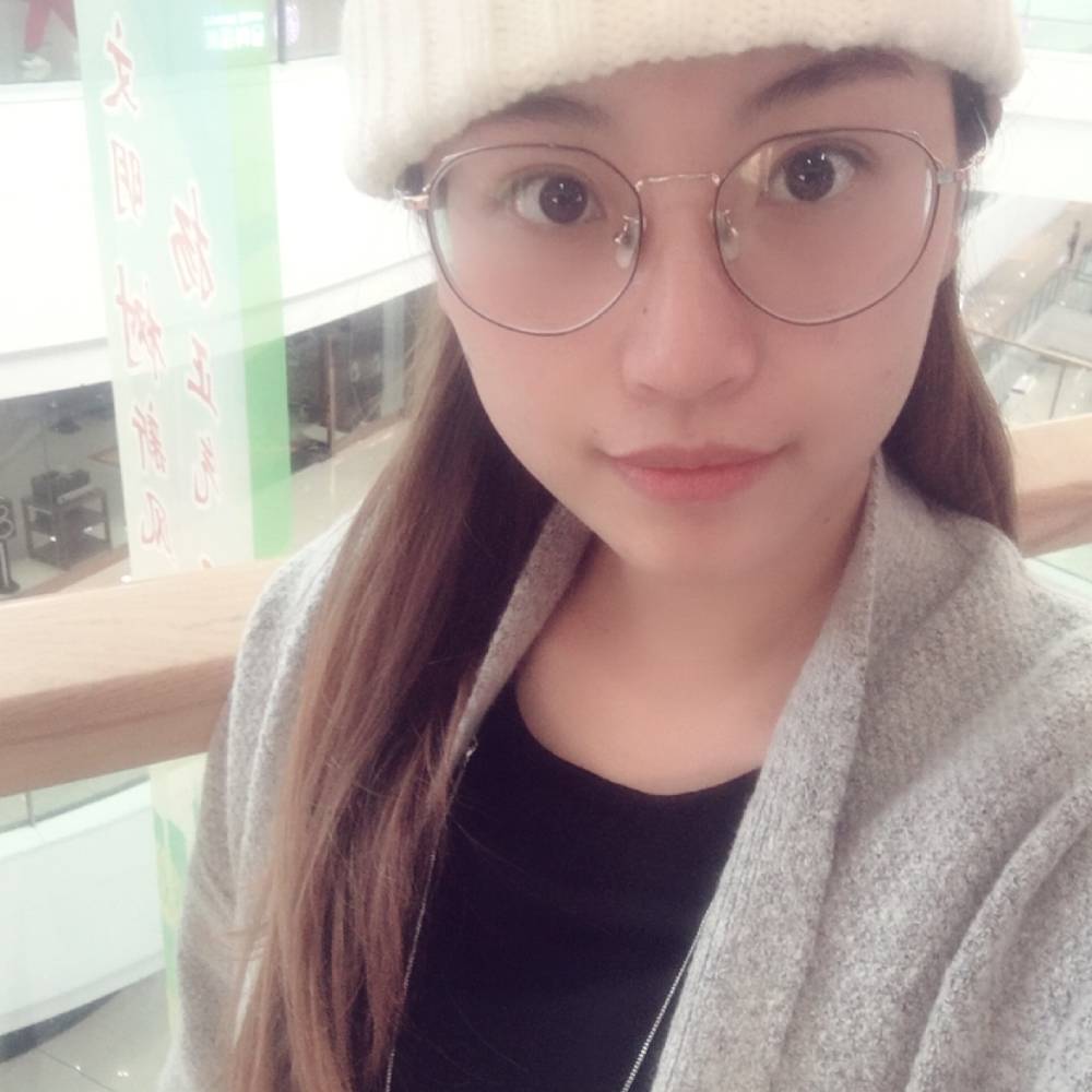 雷球球的照片