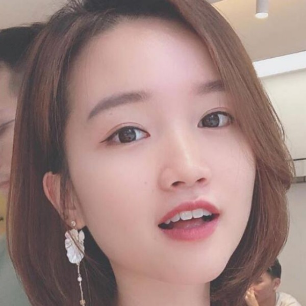 小鸽子踢知性的照片