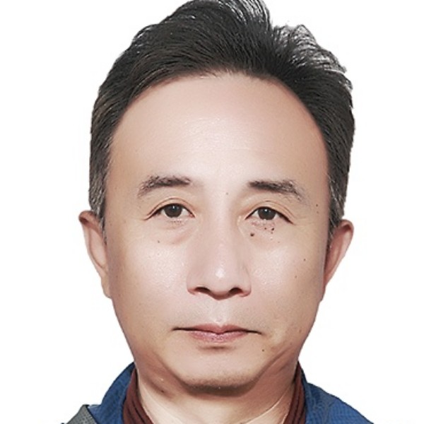 法律人雷子晴的照片