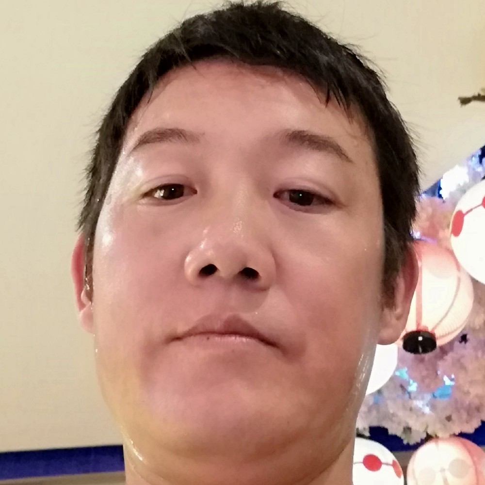 天寂浅吻玩的照片