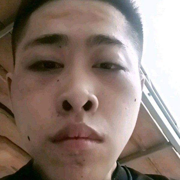 大山相许体贴的照片