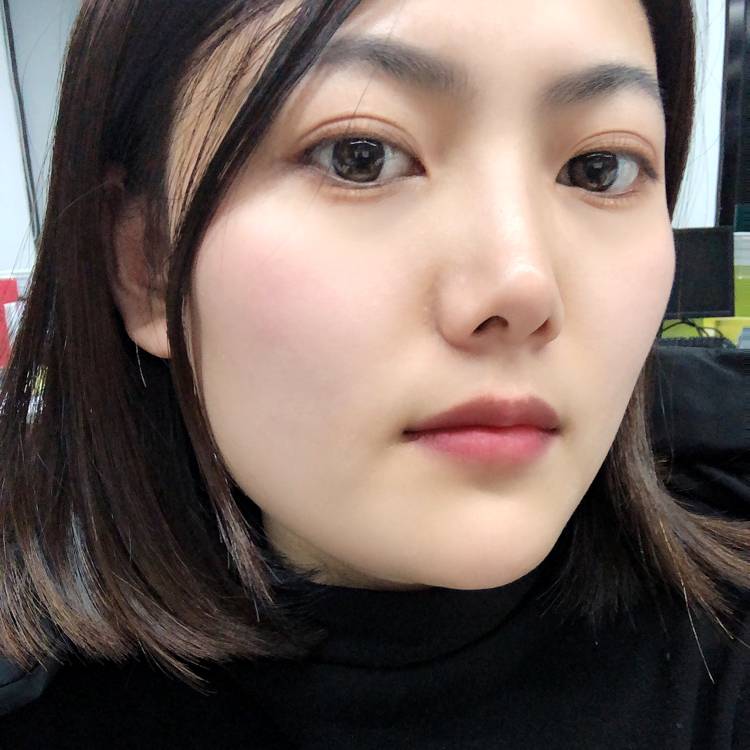 胡桃木的照片