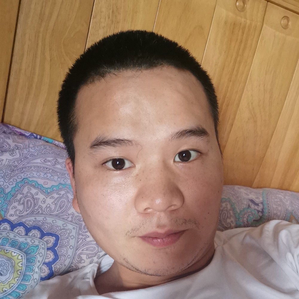 善良打夏天的照片